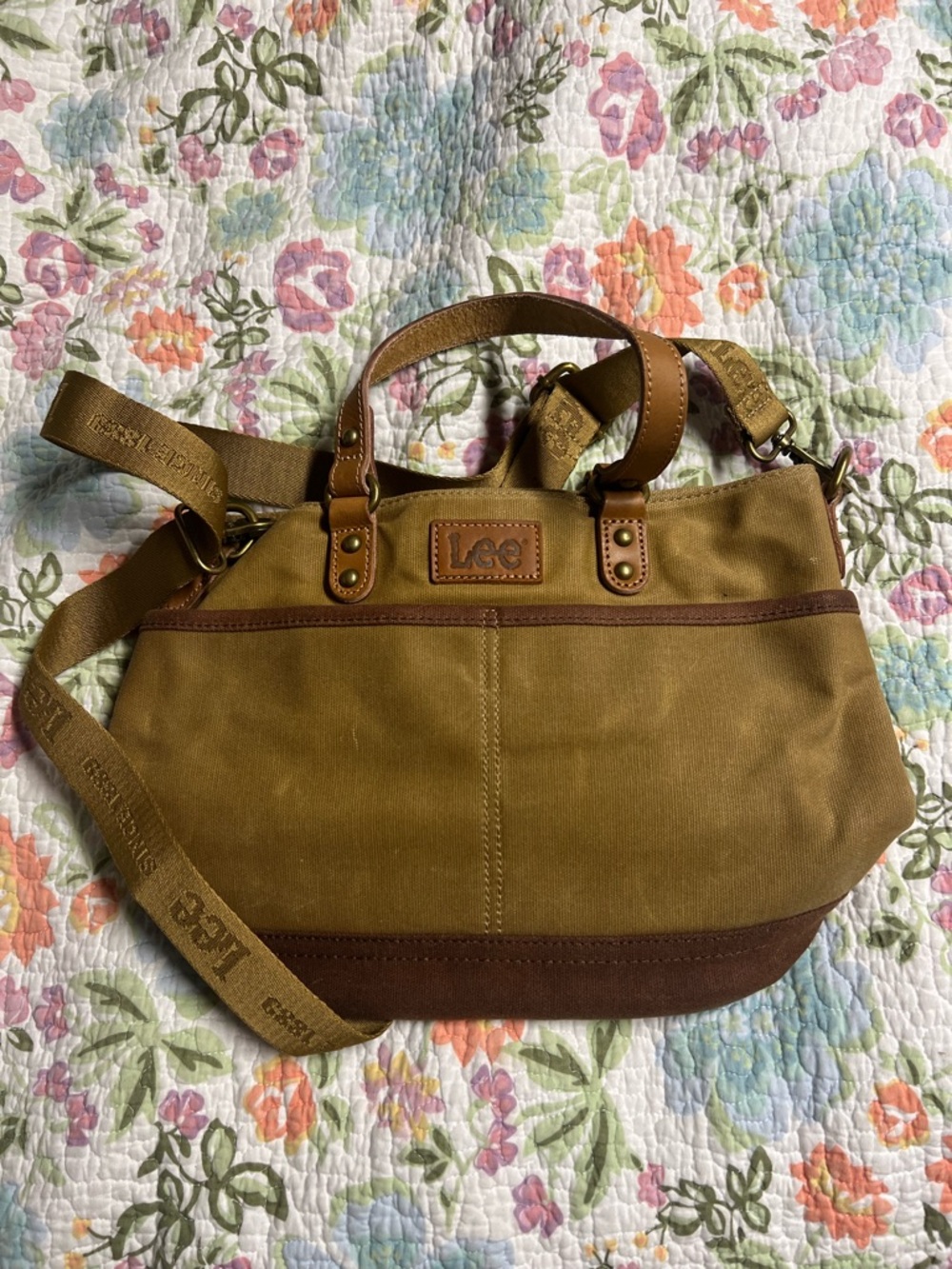 Lee Olive Canvas Shoulder Bag with Brown Trim